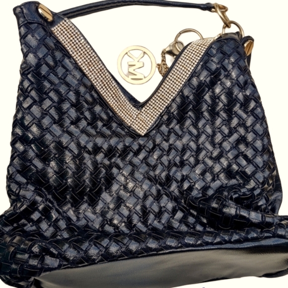 Michael Kors Handbags - Micheal Kohrs Black Shoulder Bag